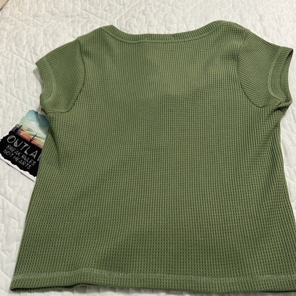 OUTLAW: Green Crop Top with lace up front Size M. NWT - Picture 5 of 9